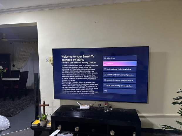 Smart TV imeunganishwa — Gibons Electrical Solutions, Dar es Salaam